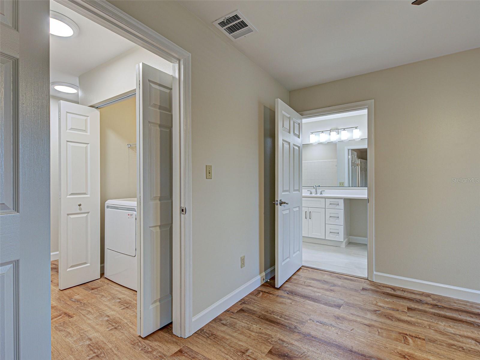 VINTAGE GRAND - Residential Lease
