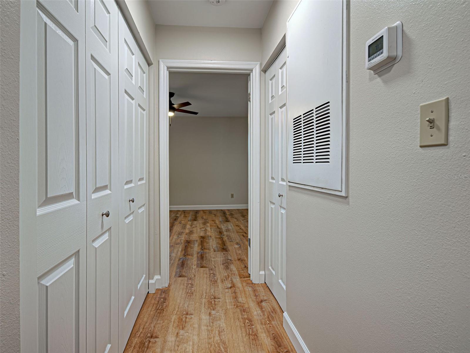 VINTAGE GRAND - Residential Lease