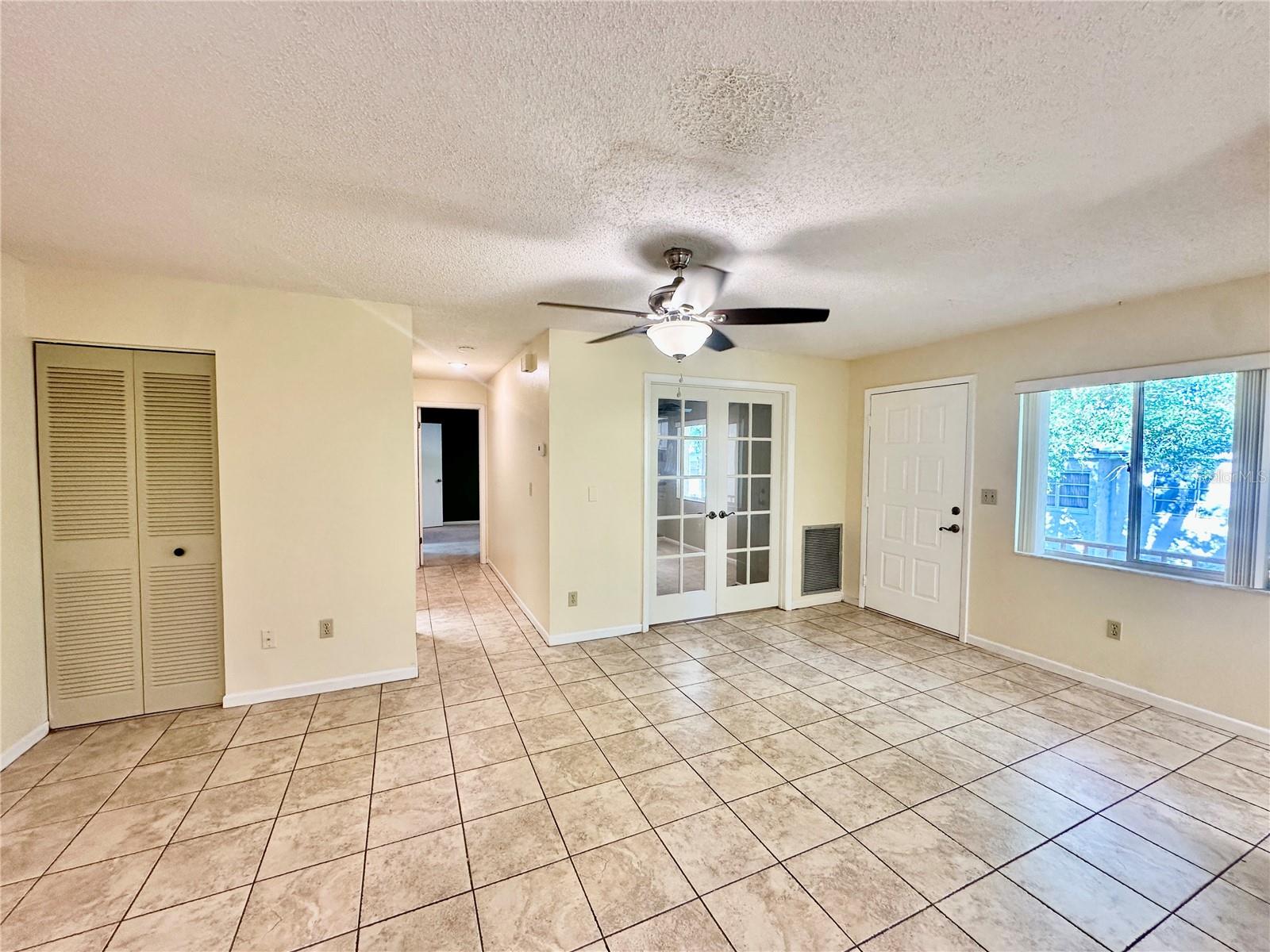 LAKE KIT CONDO - Residential Lease