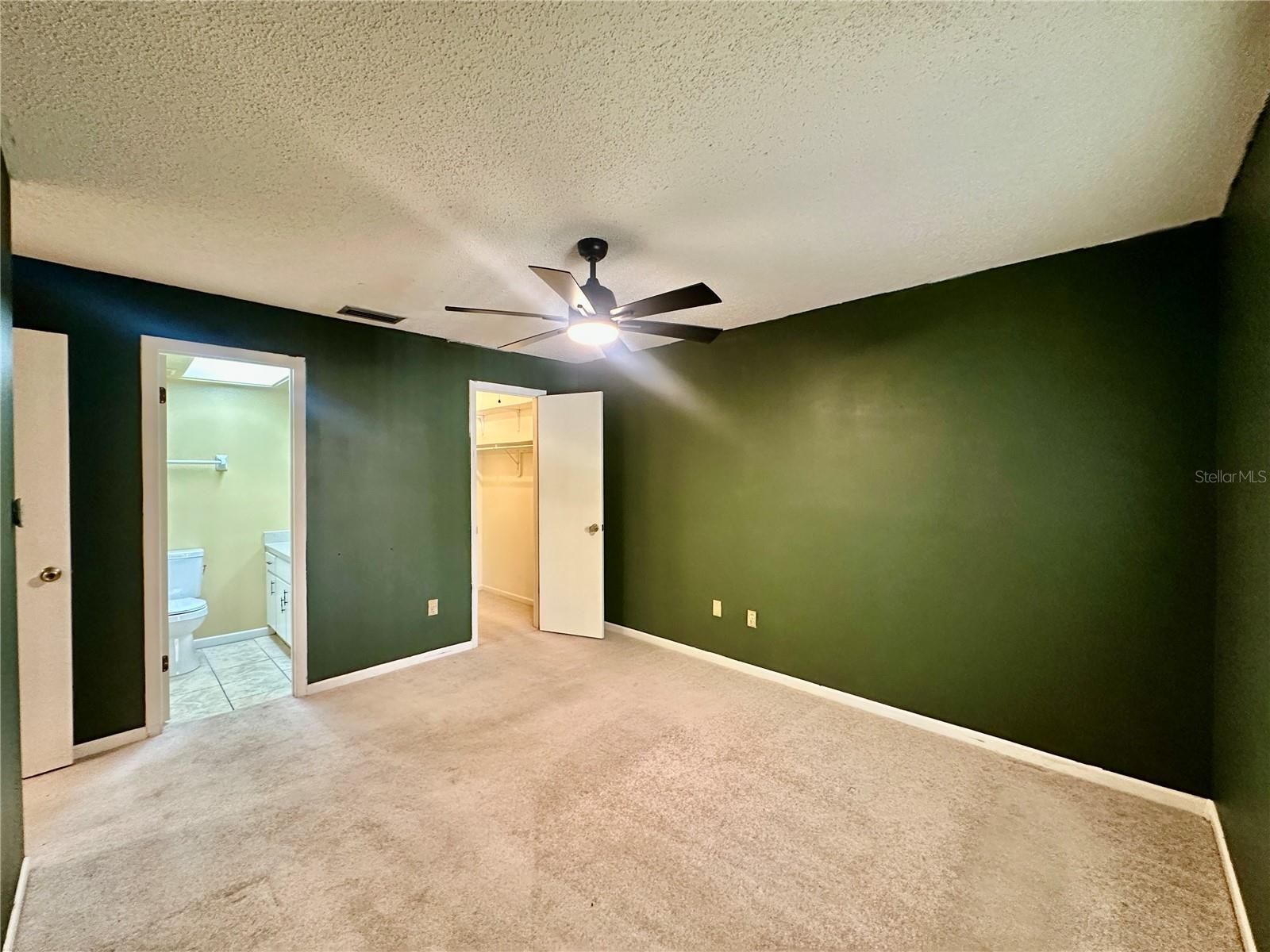 LAKE KIT CONDO - Residential Lease