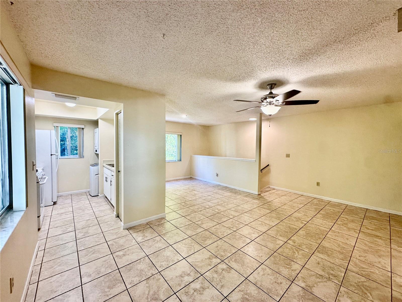 LAKE KIT CONDO - Residential Lease