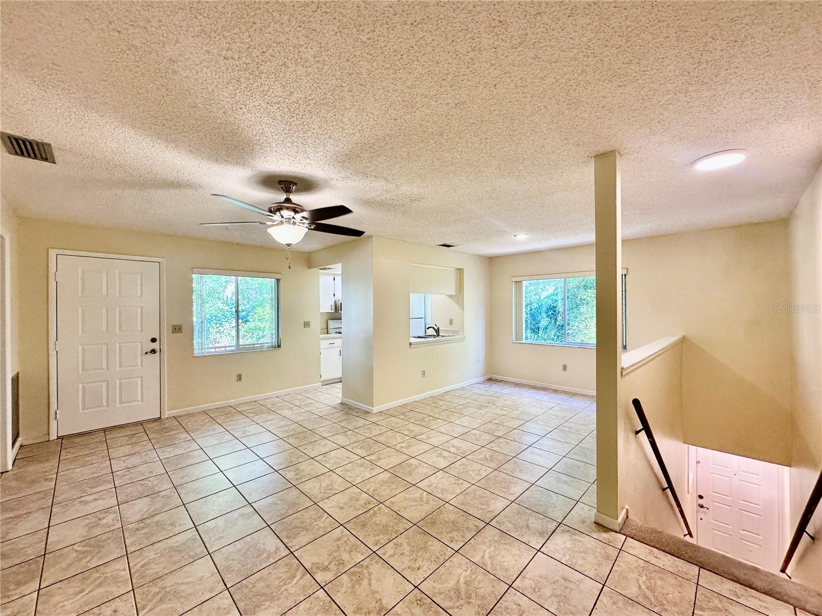 LAKE KIT CONDO - Residential Lease