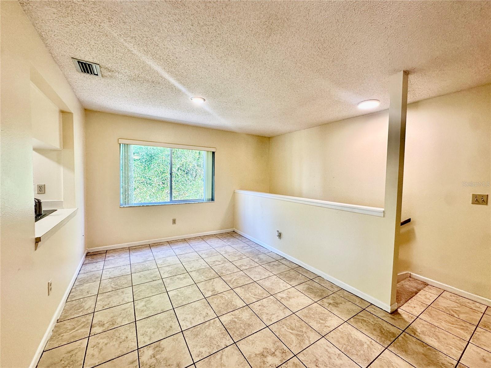 LAKE KIT CONDO - Residential Lease