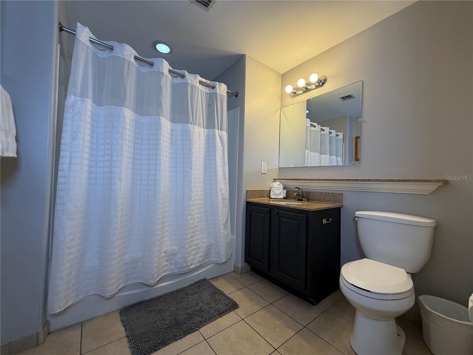 BLUE HERON BEACH RESIDENCE TOWER I - Residential