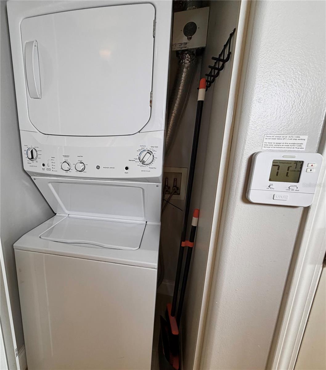 BLUE HERON BEACH RESIDENCE TOWER I - Residential