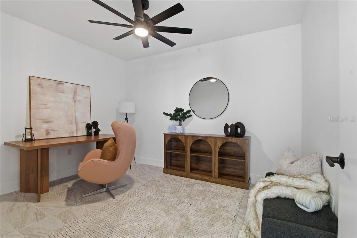 REFLECTION CONDO - Residential