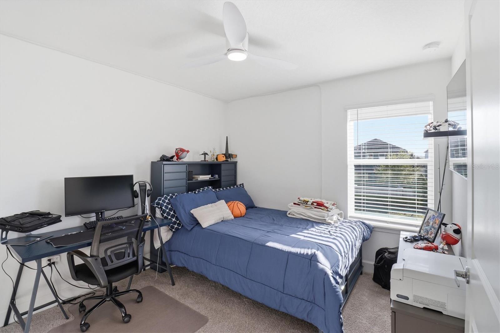 TOWNHOMES AT RIVERS EDGE - Residential