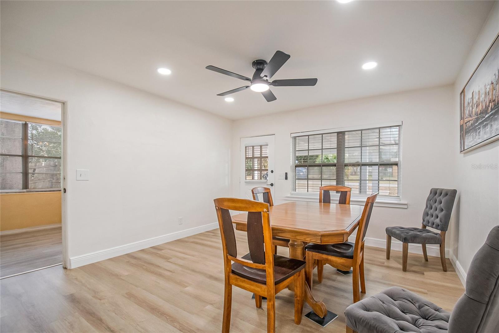 LITTLE WEKIWA ESTATES NO 1 - Residential