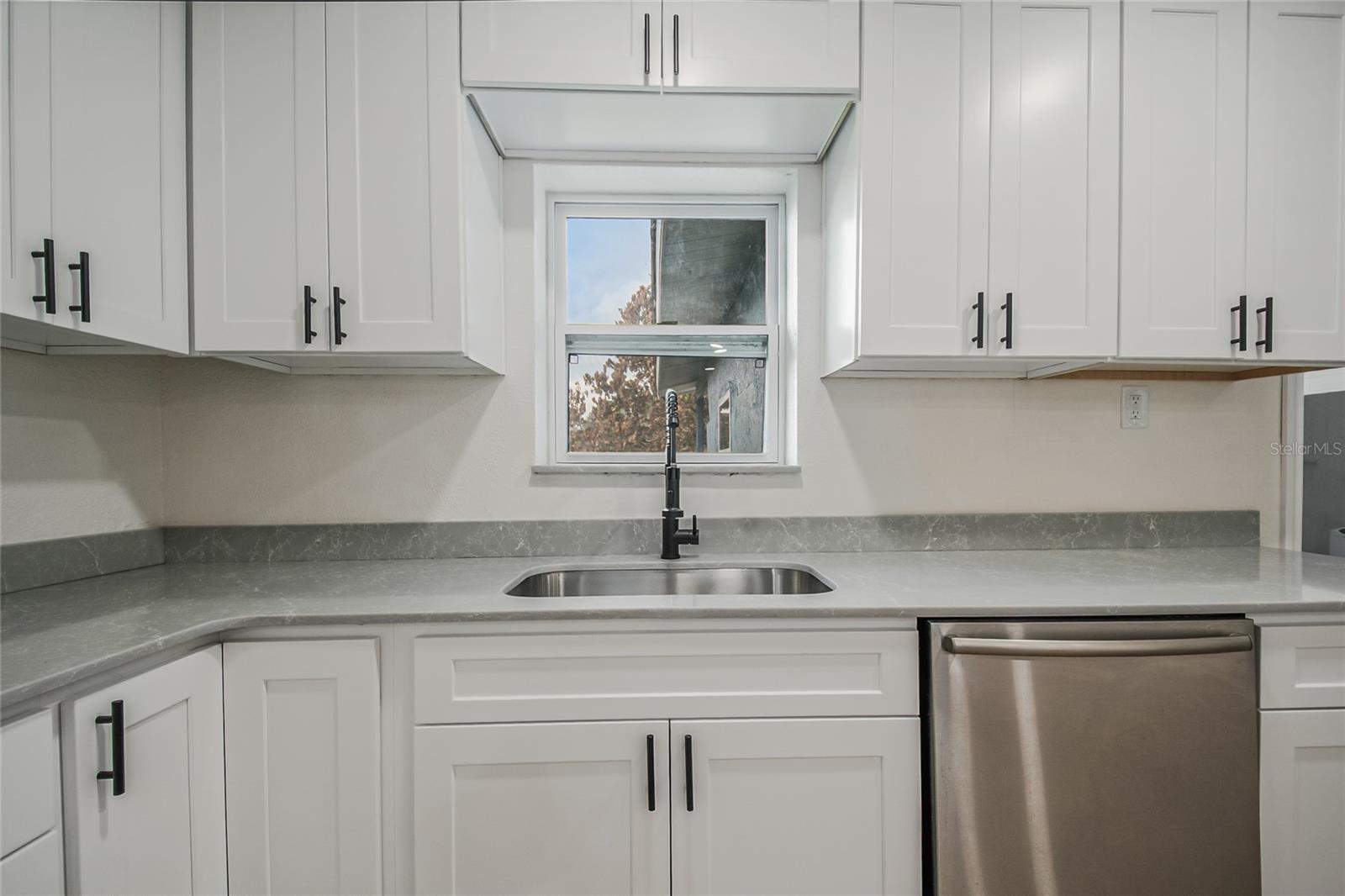 LITTLE WEKIWA ESTATES NO 1 - Residential