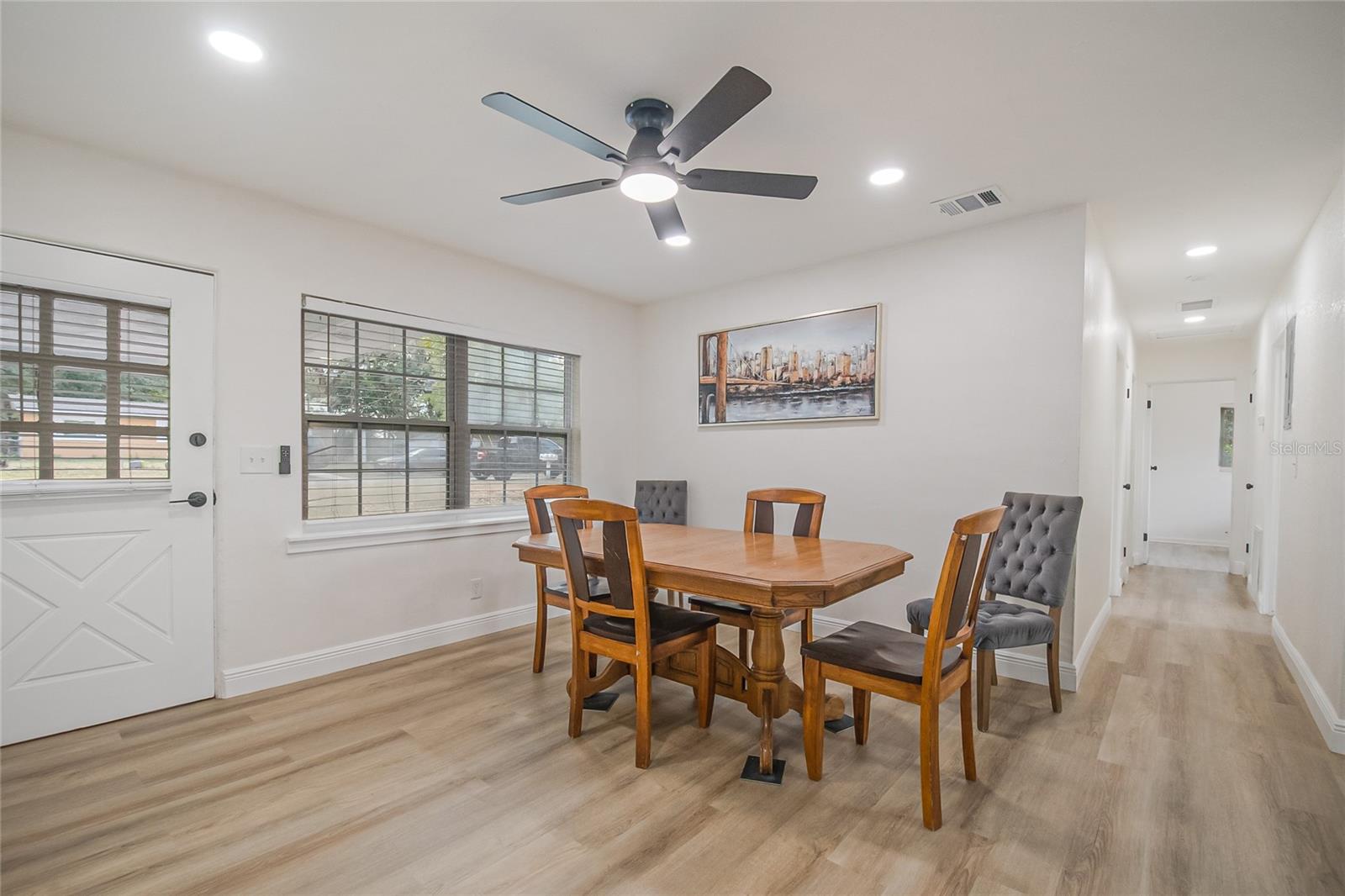 LITTLE WEKIWA ESTATES NO 1 - Residential