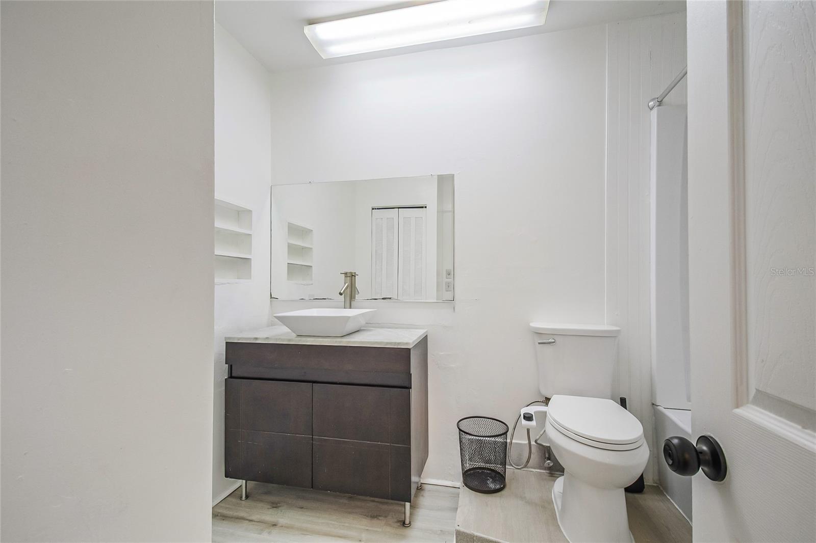 LITTLE WEKIWA ESTATES NO 1 - Residential