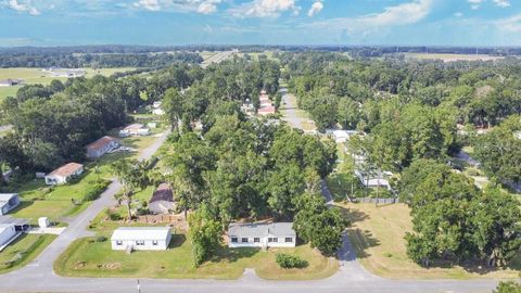 Tiny photo for 1425 NW 83rd Place, Ocala, FL 34475 (MLS # OM715593)