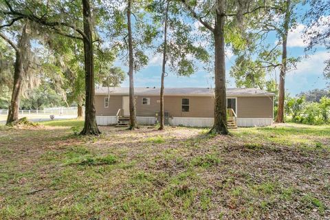Tiny photo for 1425 NW 83rd Place, Ocala, FL 34475 (MLS # OM715593)