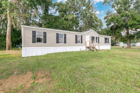 Tiny photo for 1425 NW 83rd Place, Ocala, FL 34475 (MLS # OM715593)