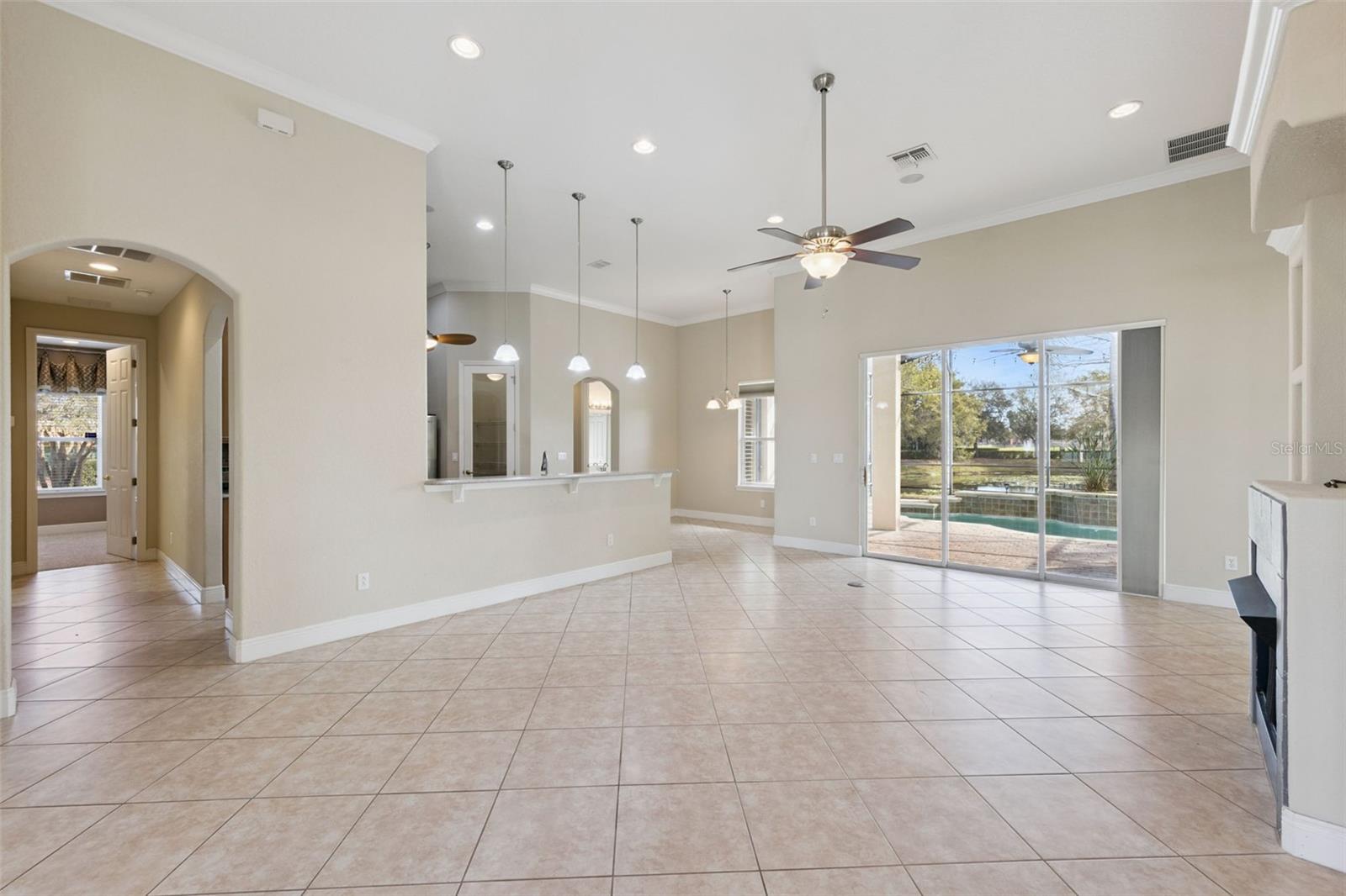 JOHNS LAKE POINTE A & S - Residential