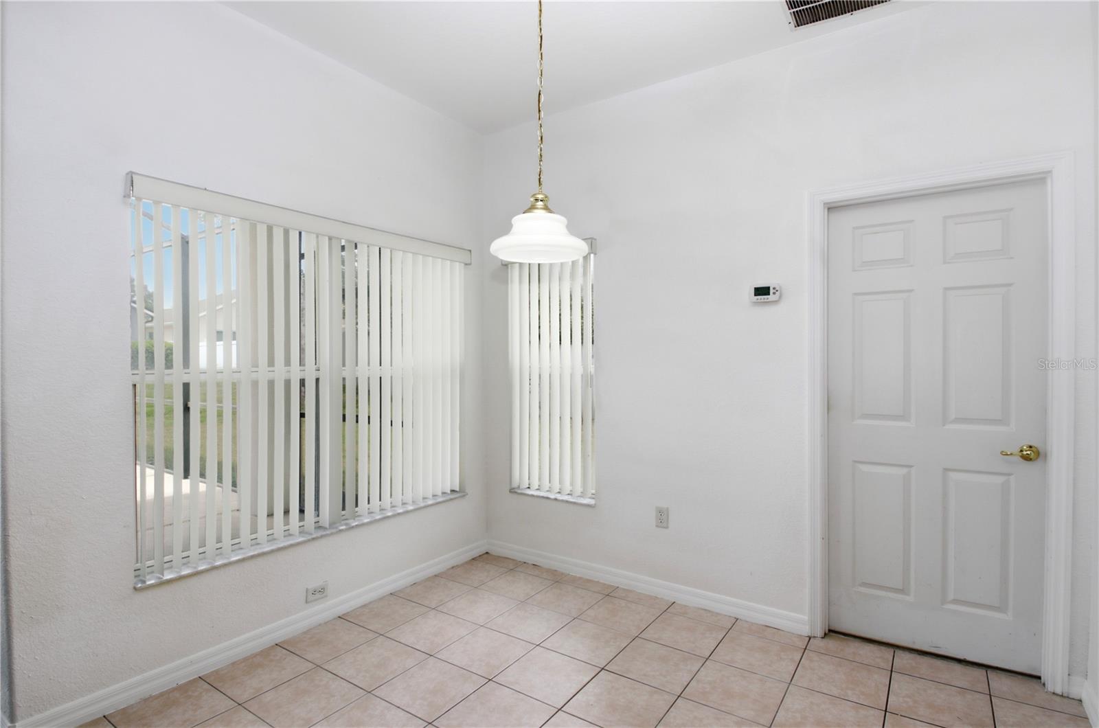 FALCON POINTE REP - Residential