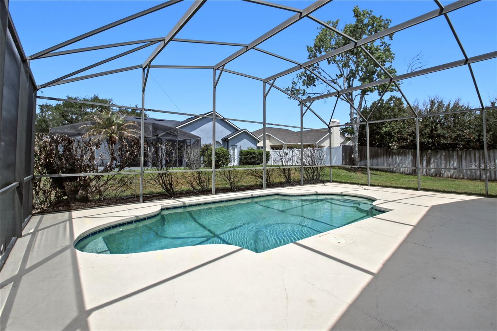 FALCON POINTE REP - Residential