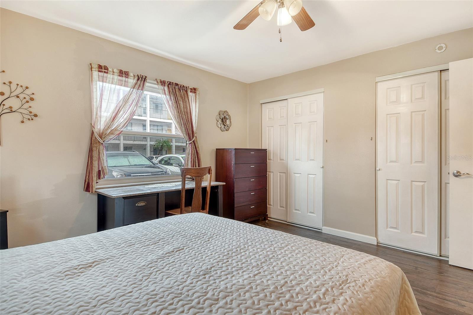 THE FOURTH BAYSHORE - Residential