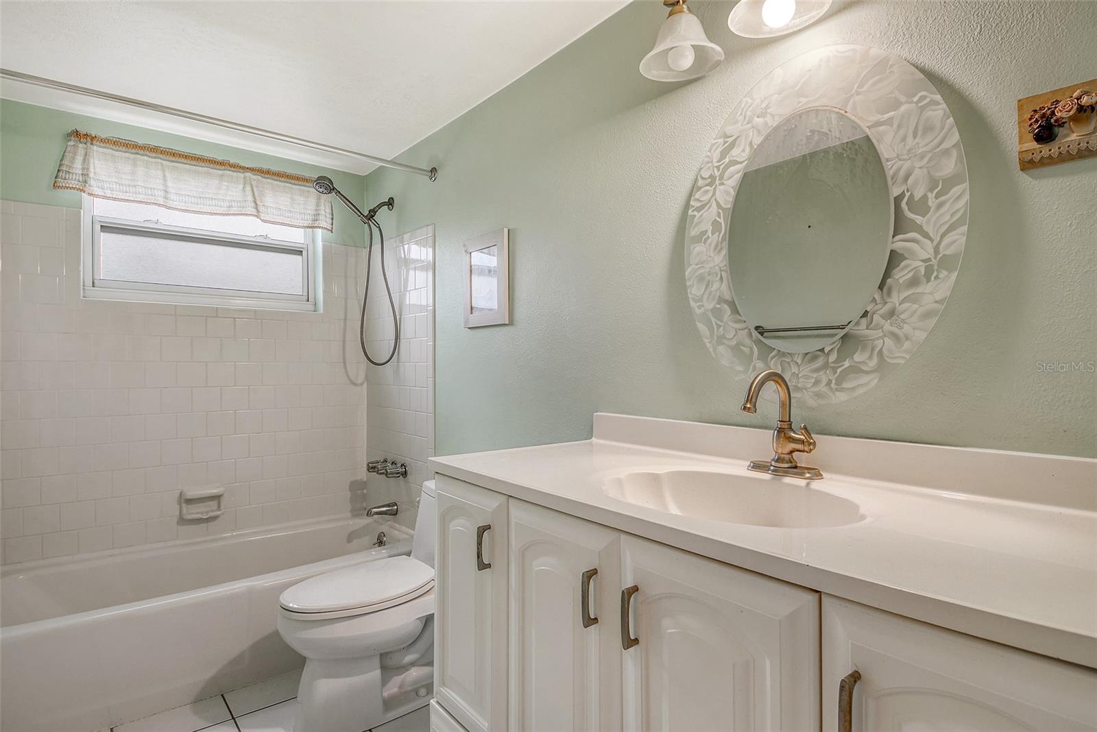 THE FOURTH BAYSHORE - Residential