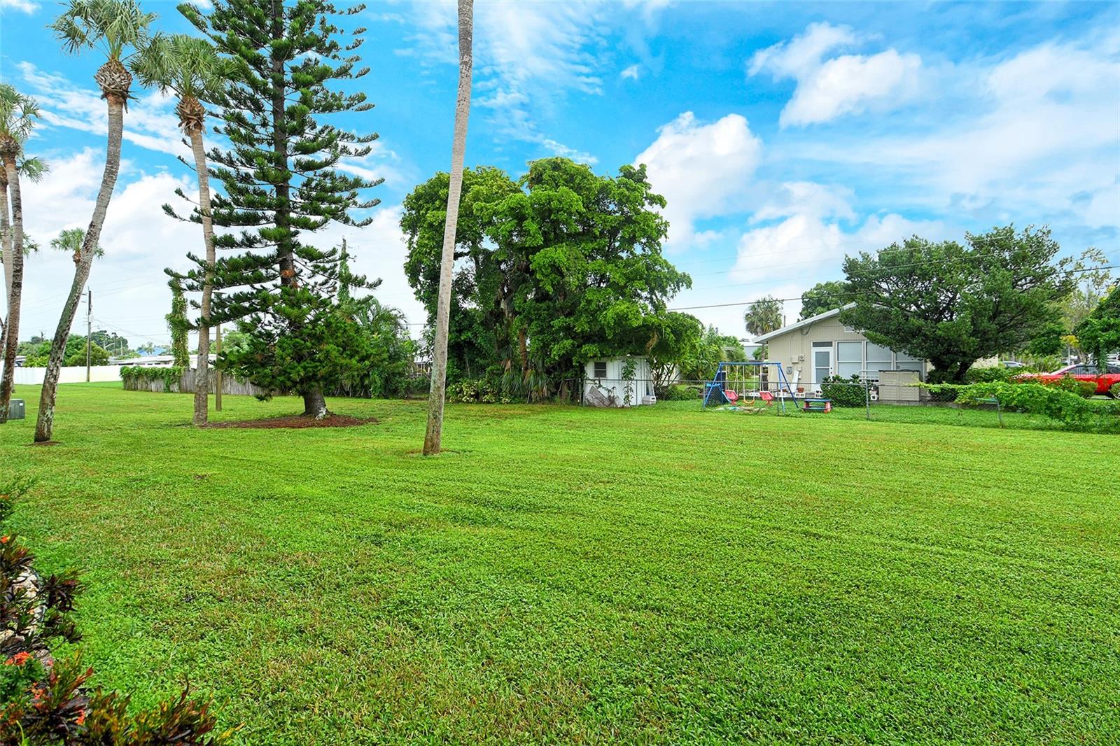 THE FOURTH BAYSHORE - Residential