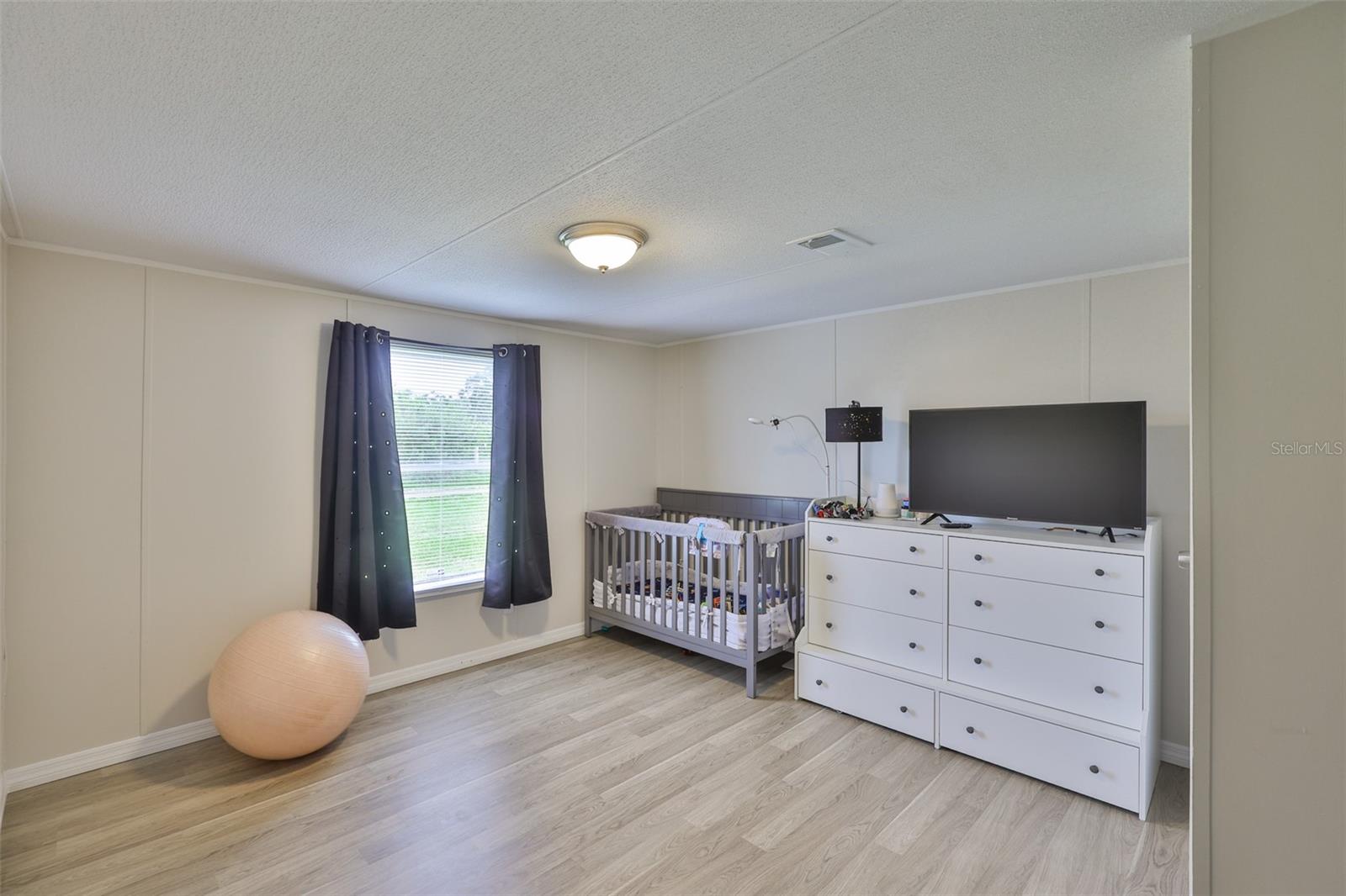 6105 NARON LANE