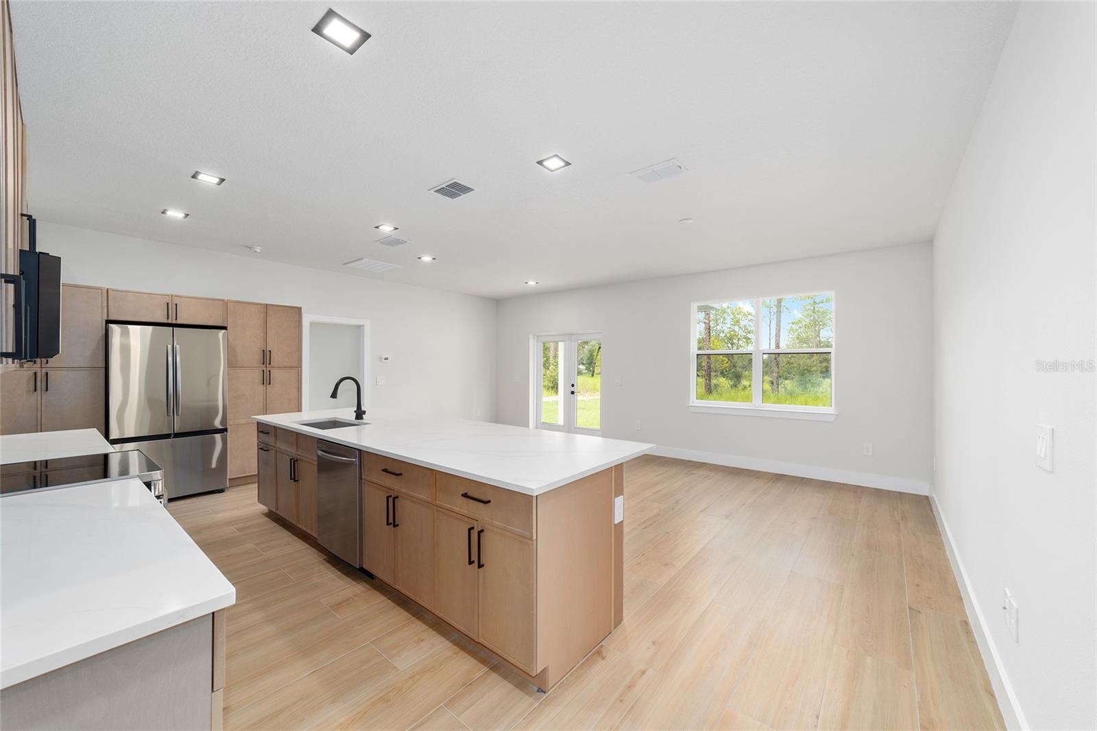 RAINBOW PK UN #3 - Residential