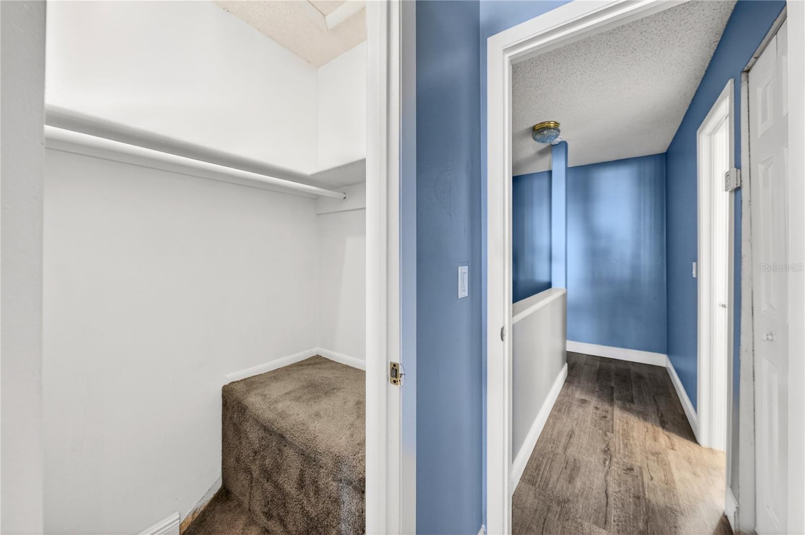 AVALON CONDO - Residential