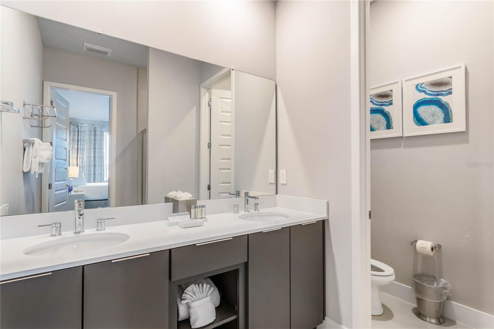 SPECTRUM AT REUNION CONDO PH 3A & 3B - Residential