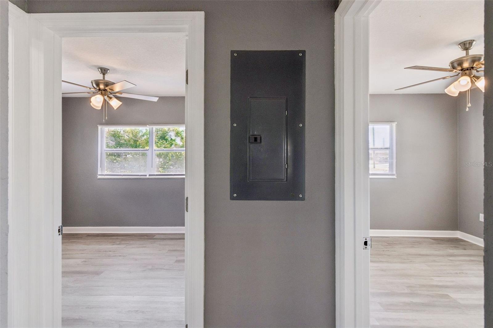 SUN RAY HOMES 01 - Residential