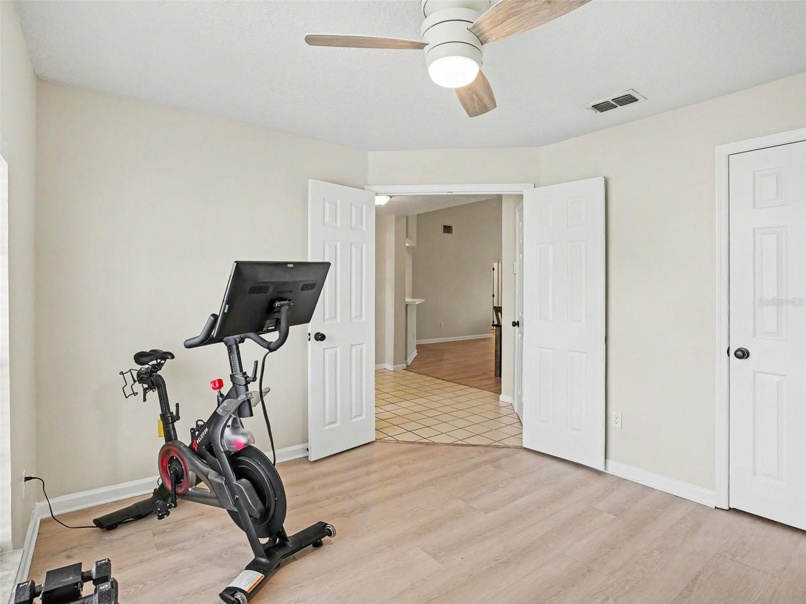 VENTURA COVE - Residential