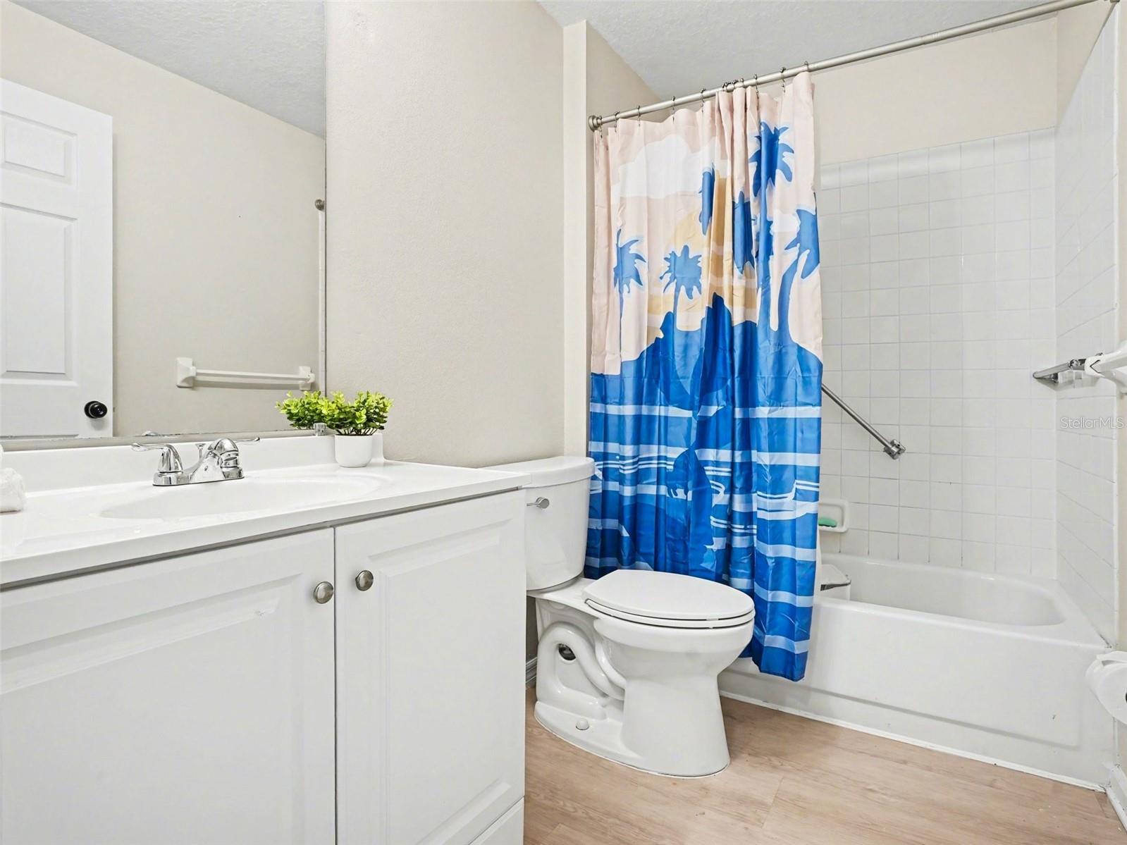 VENTURA COVE - Residential