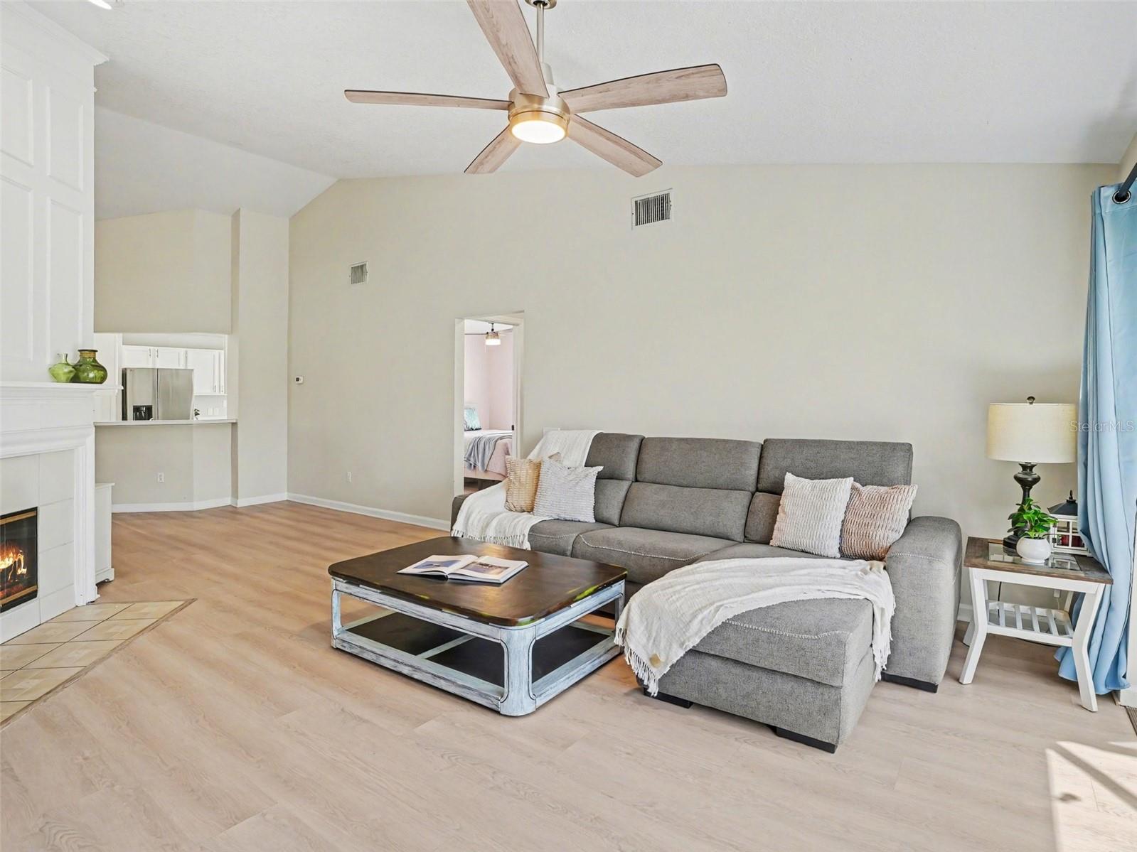 VENTURA COVE - Residential