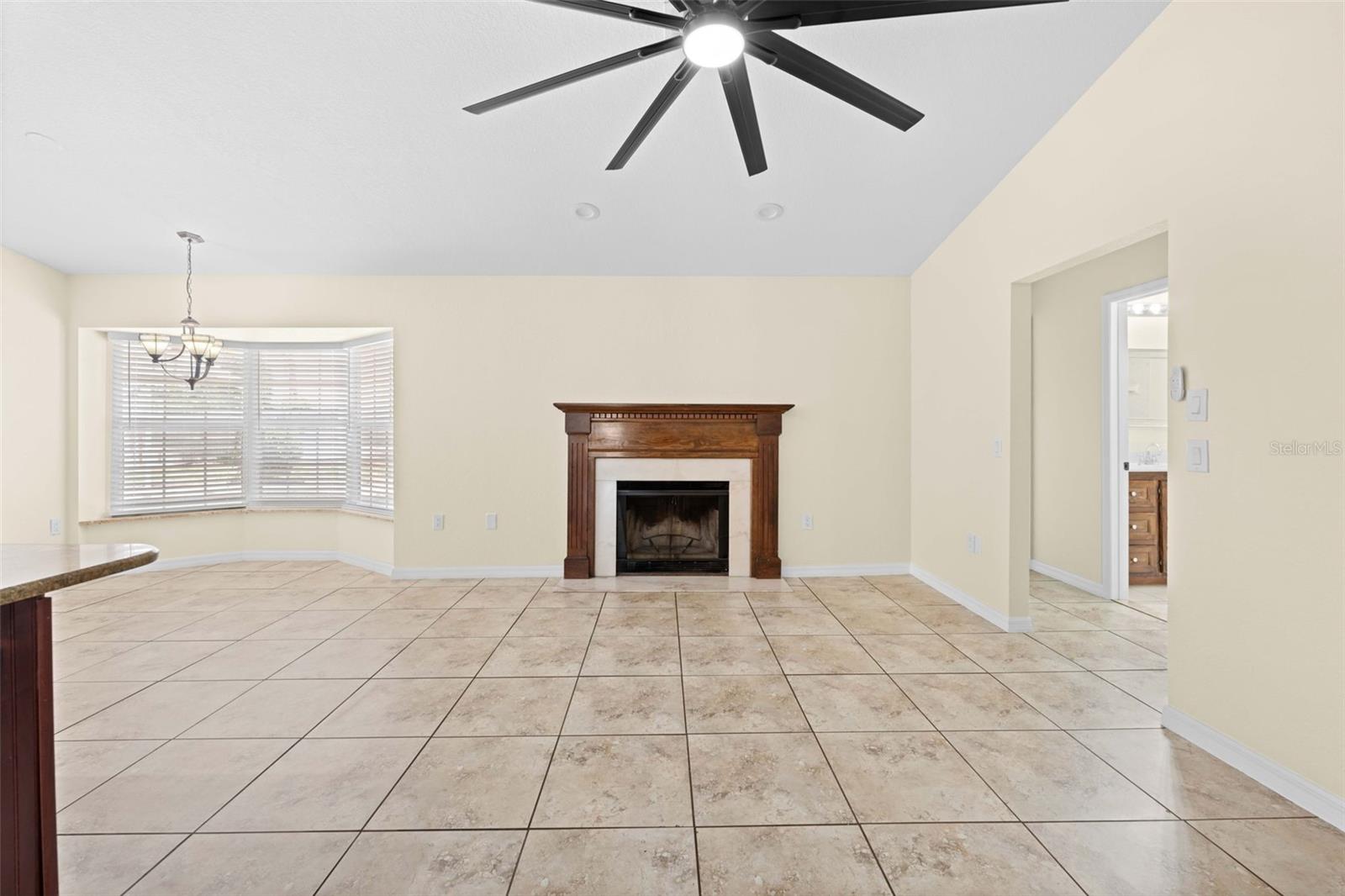 SPRING HILL UNIT 14 - Residential