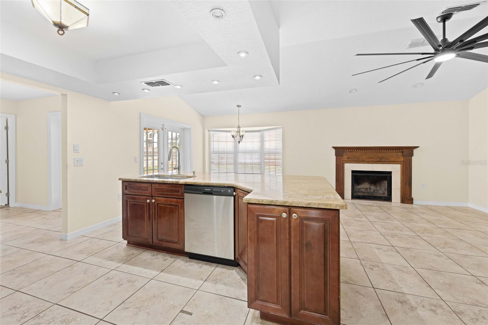 SPRING HILL UNIT 14 - Residential