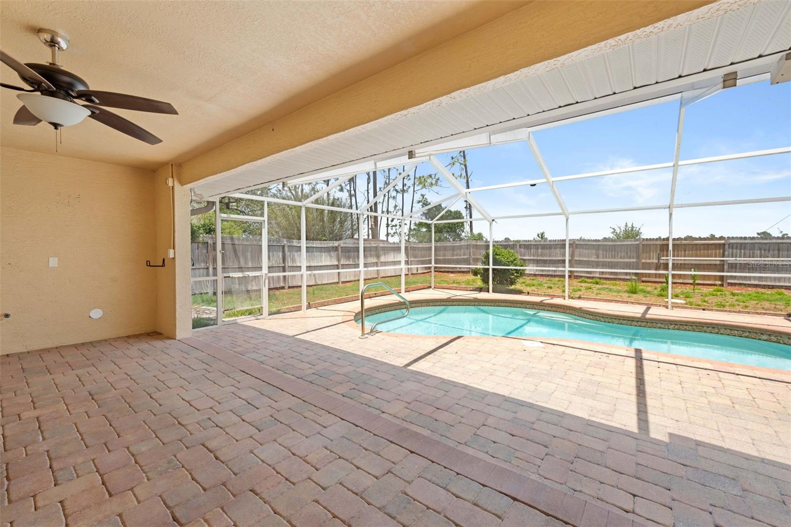 SPRING HILL UNIT 14 - Residential