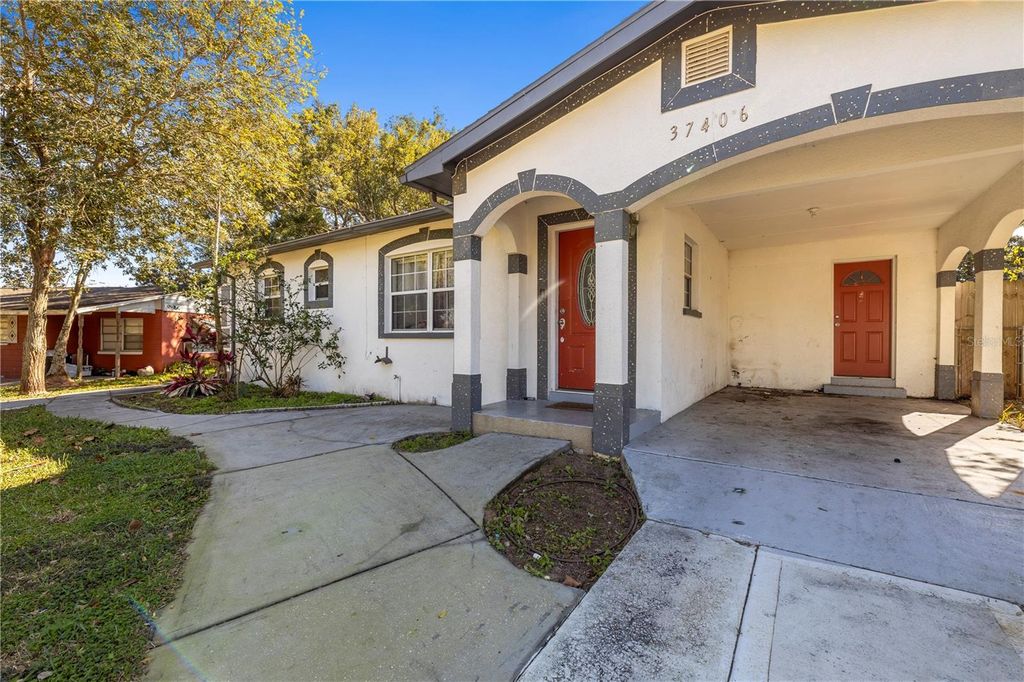 Photo of 37406 Vista Drive, Dade City, FL 33523 (MLS # TB8468893)