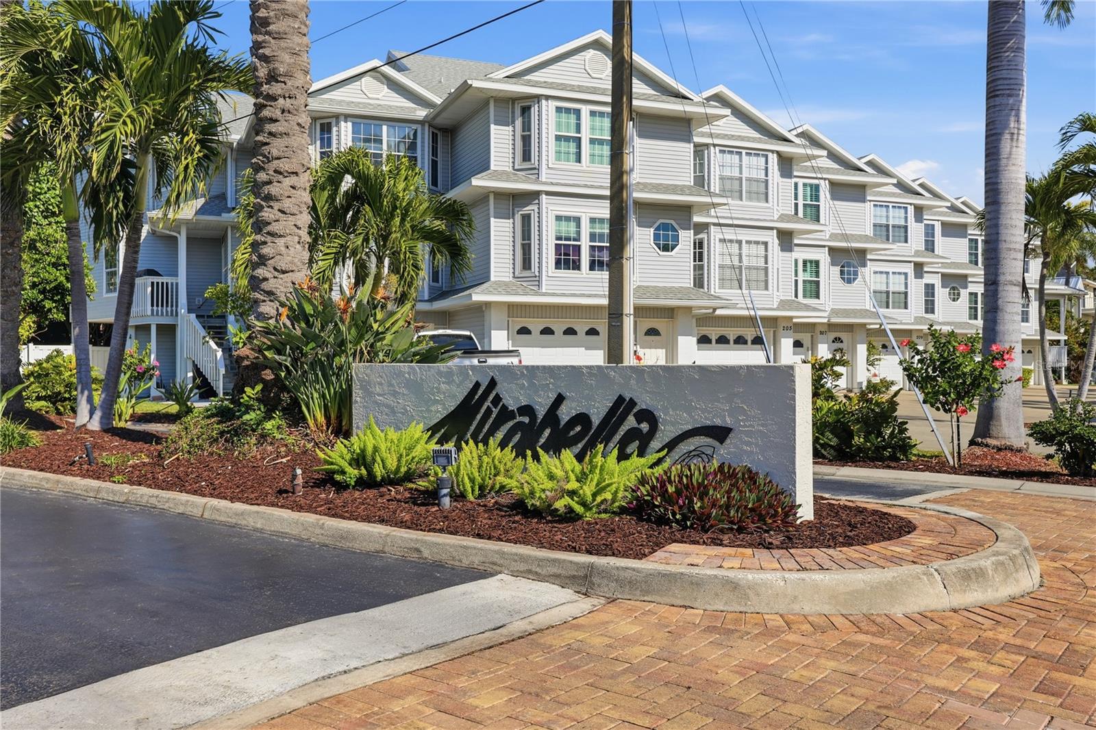 MIRABELLA TWNHMS SUB - Residential