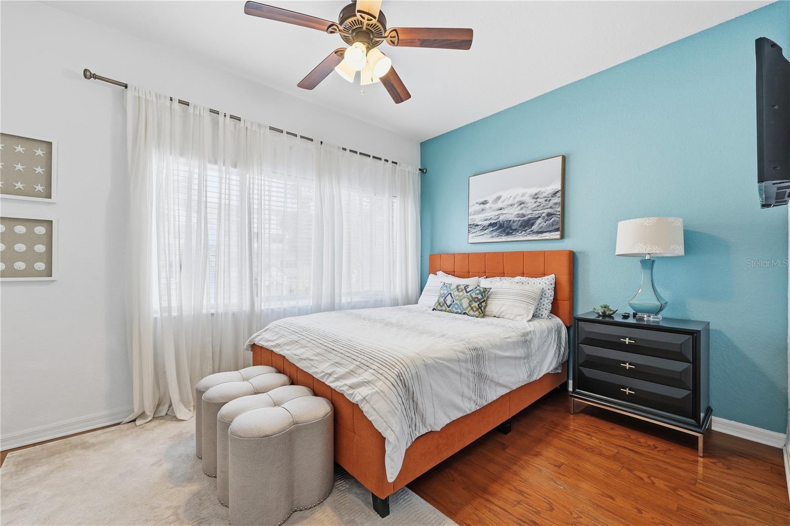 MIRABELLA TWNHMS SUB - Residential