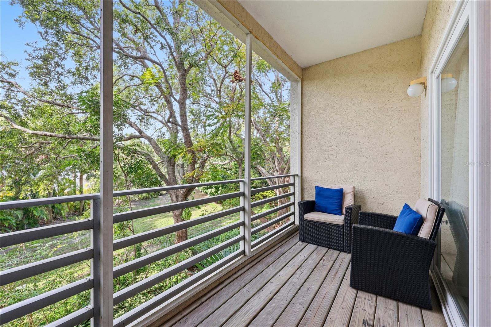 MIRABELLA TWNHMS SUB - Residential