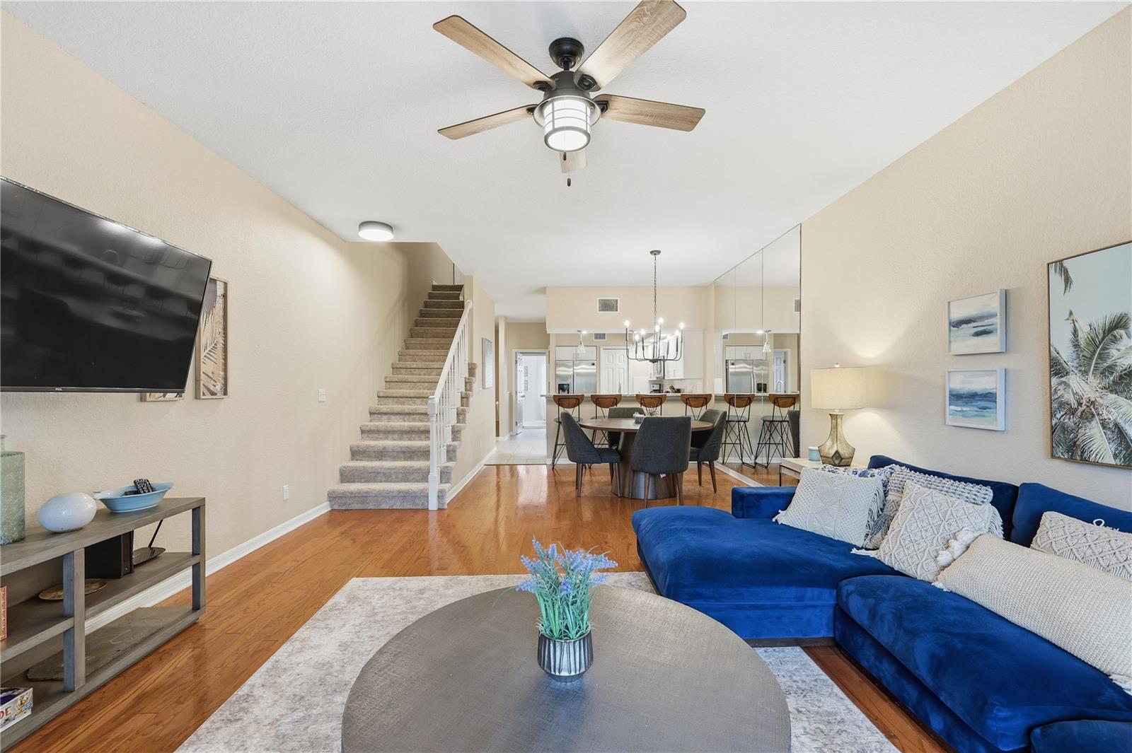 MIRABELLA TWNHMS SUB - Residential