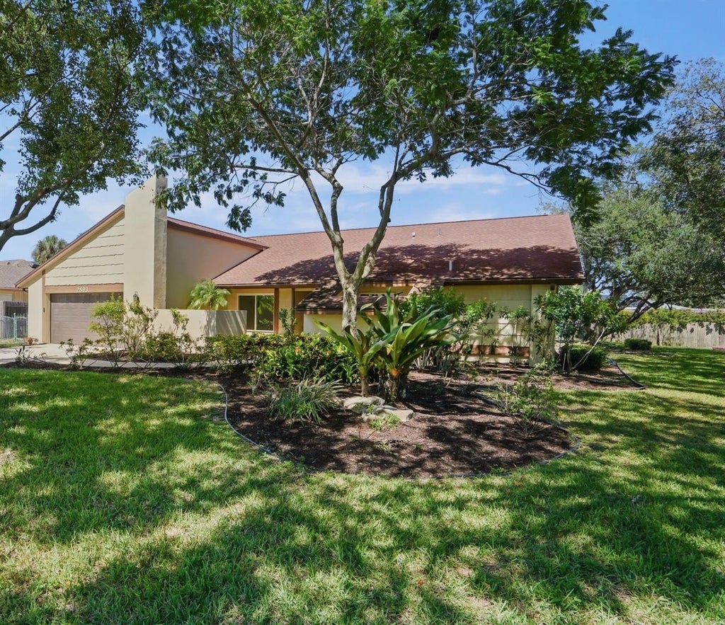 Photo of 2893 Rollingwood Court, Clearwater, FL 33761 (MLS # TB8553059)