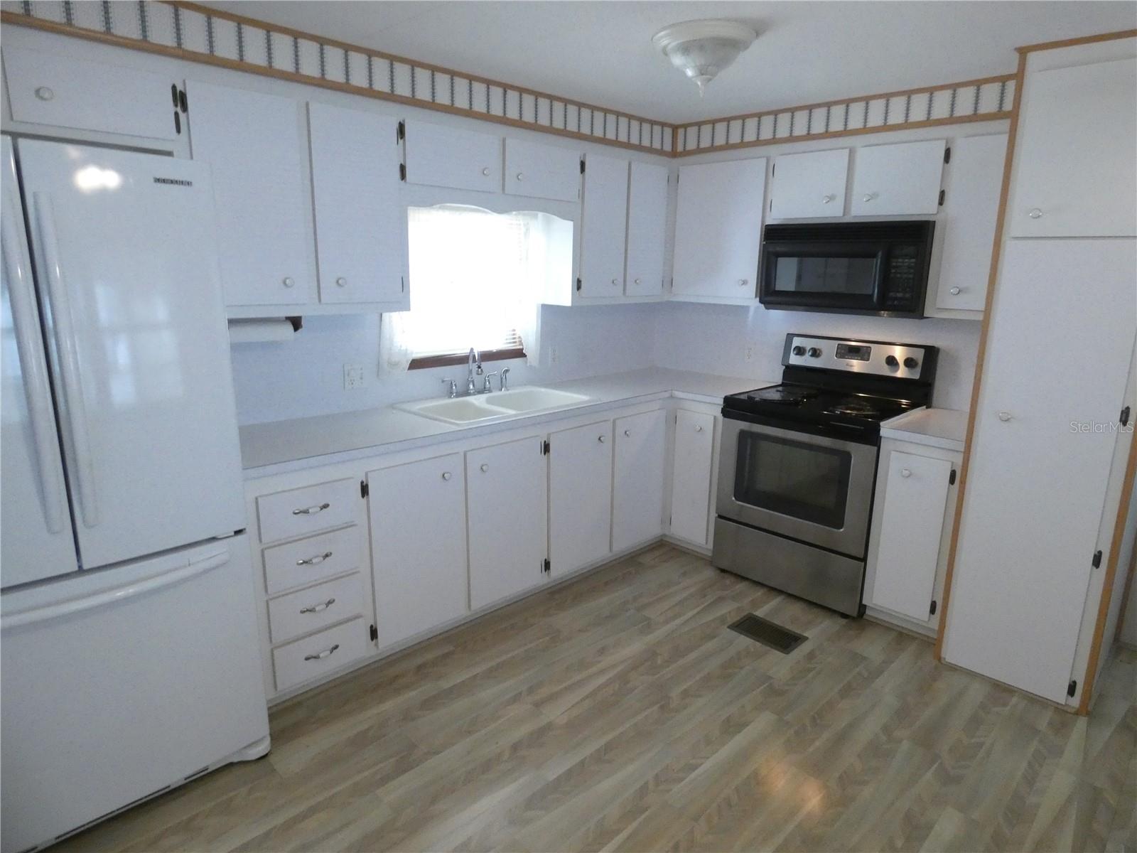 TIKI VILLAGE MHP CONDO - Residential