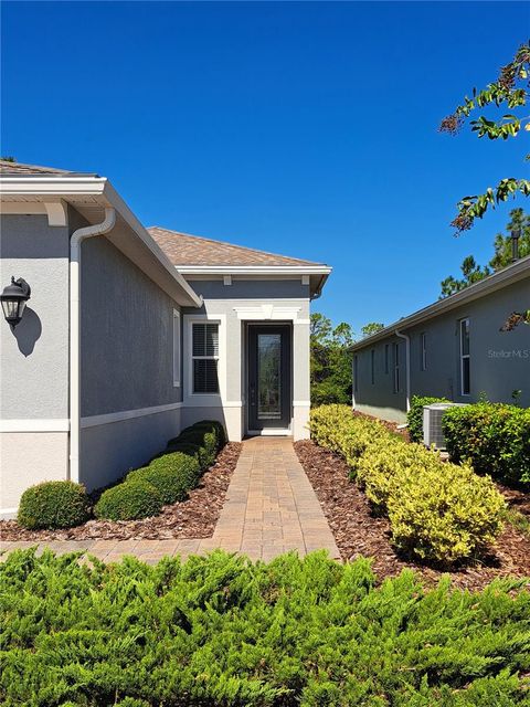 A home in DELAND