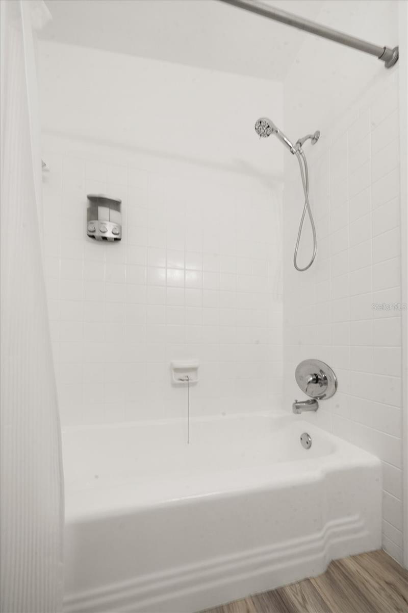 BAHIA VISTA SUB - Residential