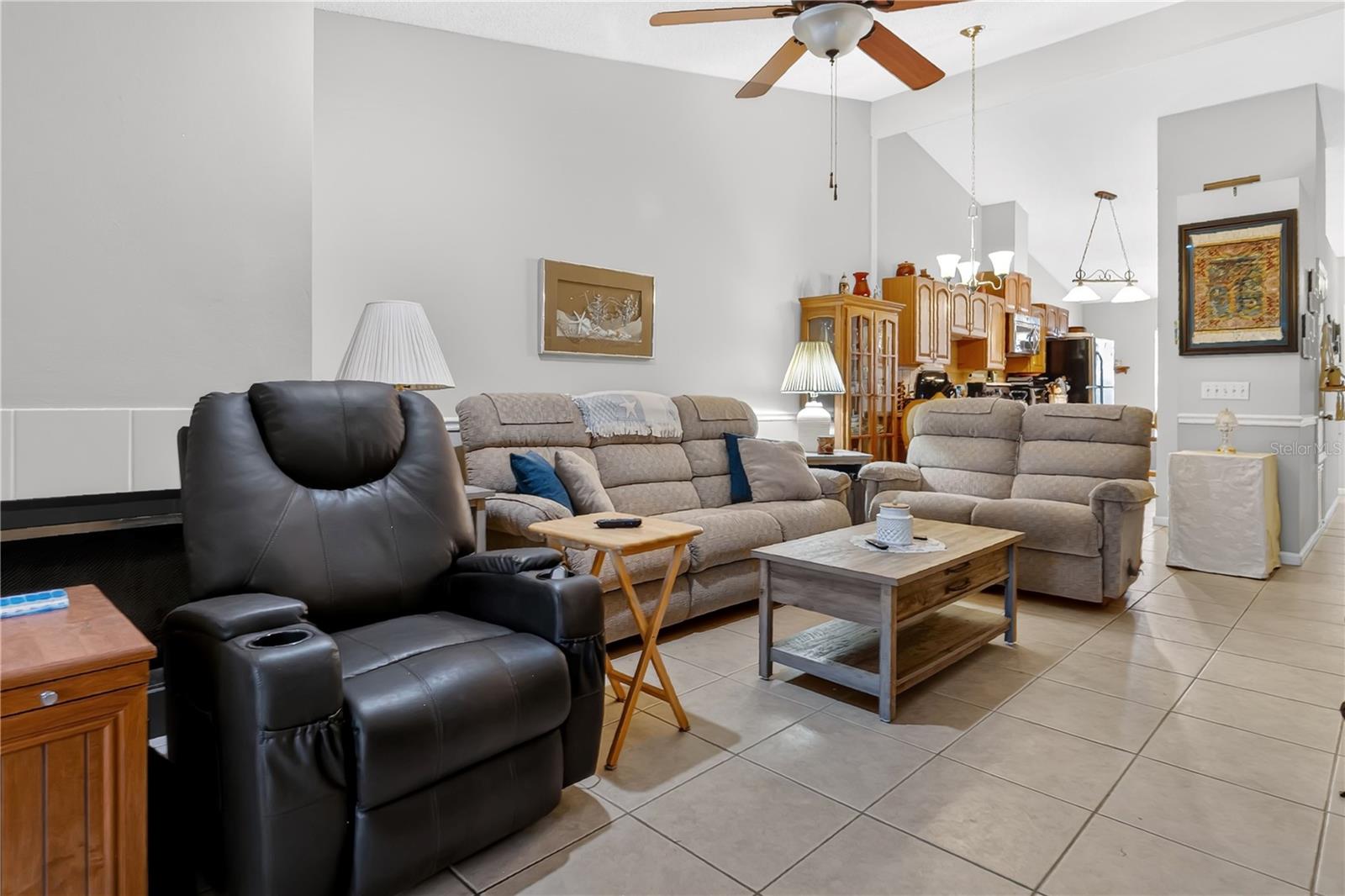 7744 COUNTRY PLACE C4