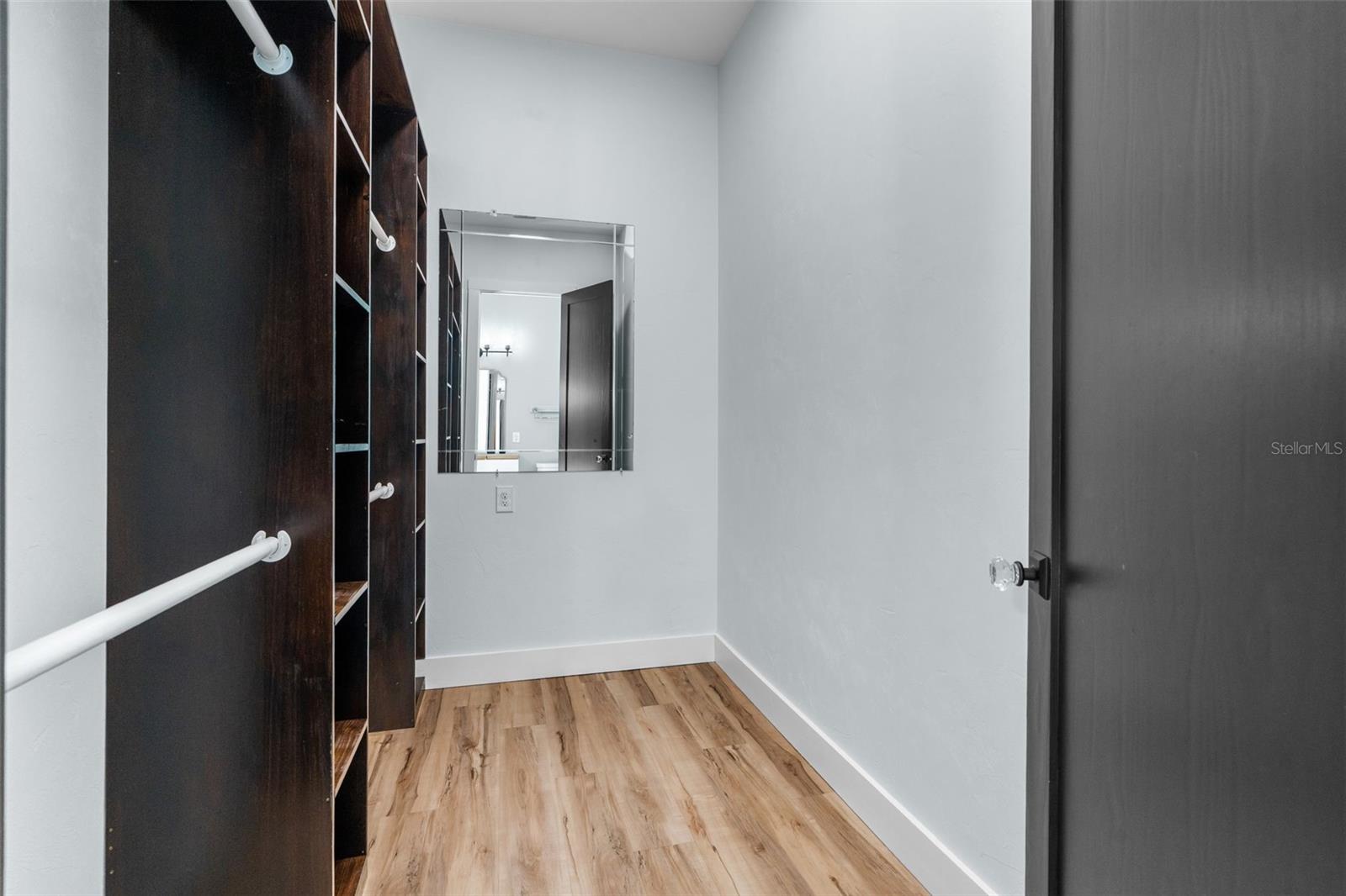 FOOTHILL FARMS UN II - Residential