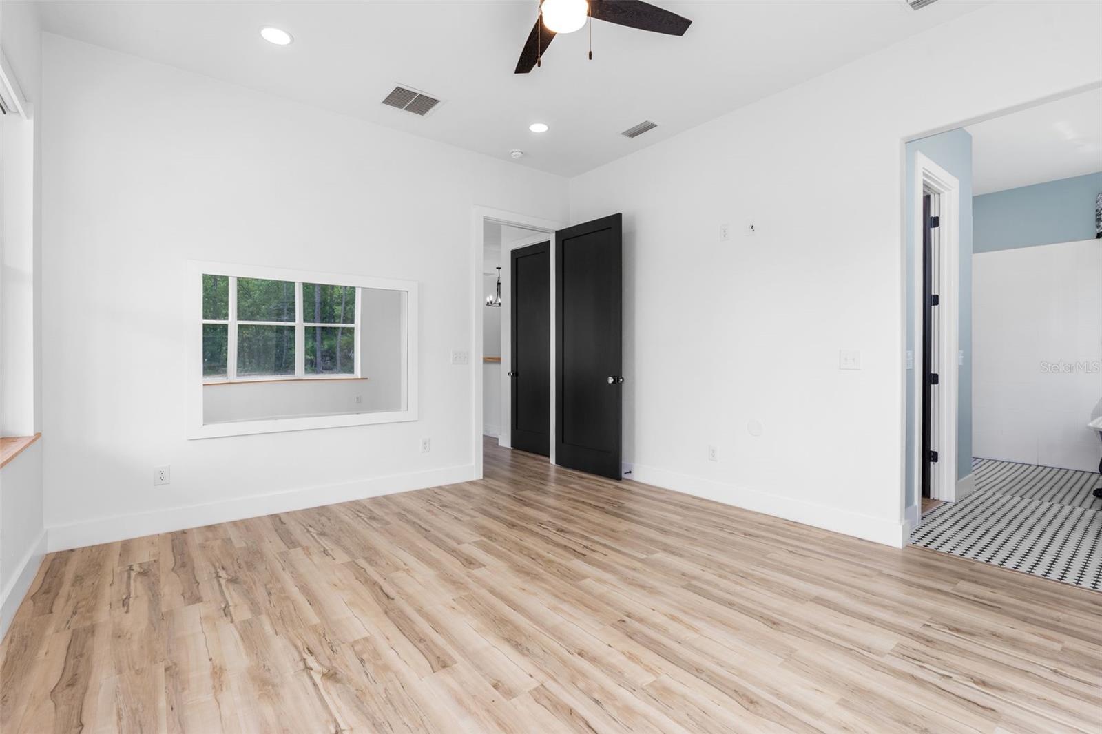 FOOTHILL FARMS UN II - Residential