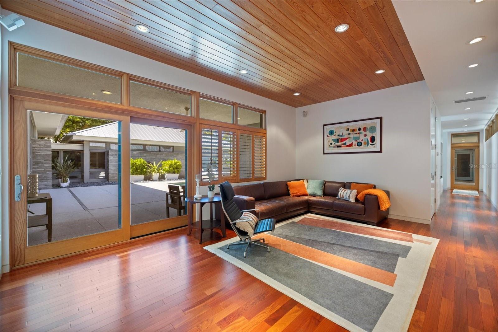 CHEROKEE PARK - Residential