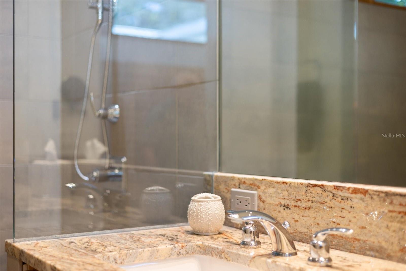 CHEROKEE PARK - Residential