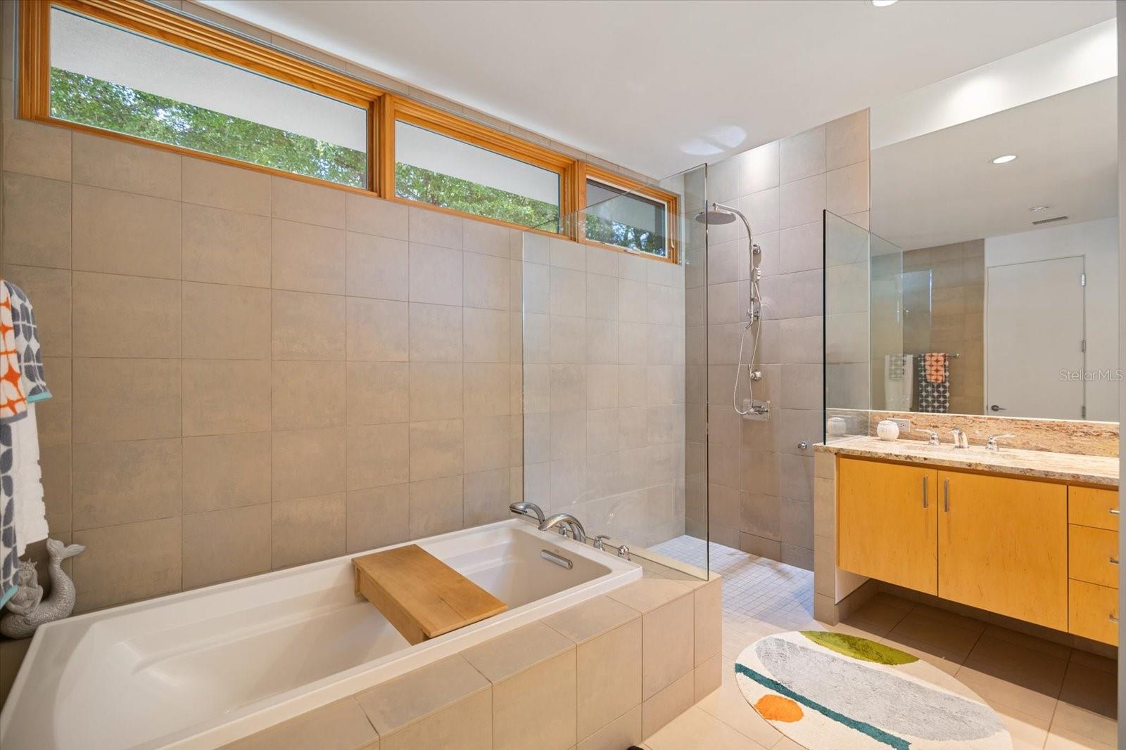 CHEROKEE PARK - Residential